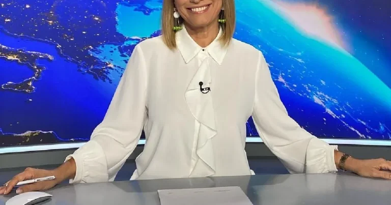 Andreea Esca și omleta-surpriză pregătită pentru mama sa: crenvurștul a devenit caracatiță