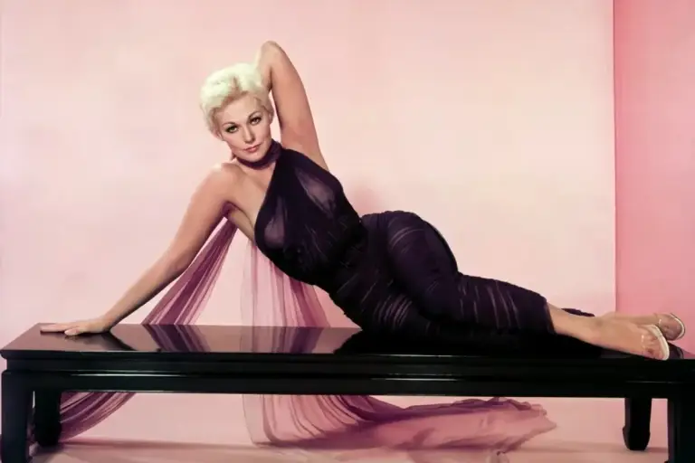 Kim Novak își dorește să fie transformată în compost după moarte